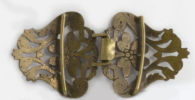 Antique Art Nouveau gilt brass buckle with enamel. buvc551