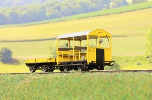 Ellis Clark Trains E1018S Finescale O Gauge Wickham Trolley & Trailer, BR Yellow 'TR18', DCC Sound