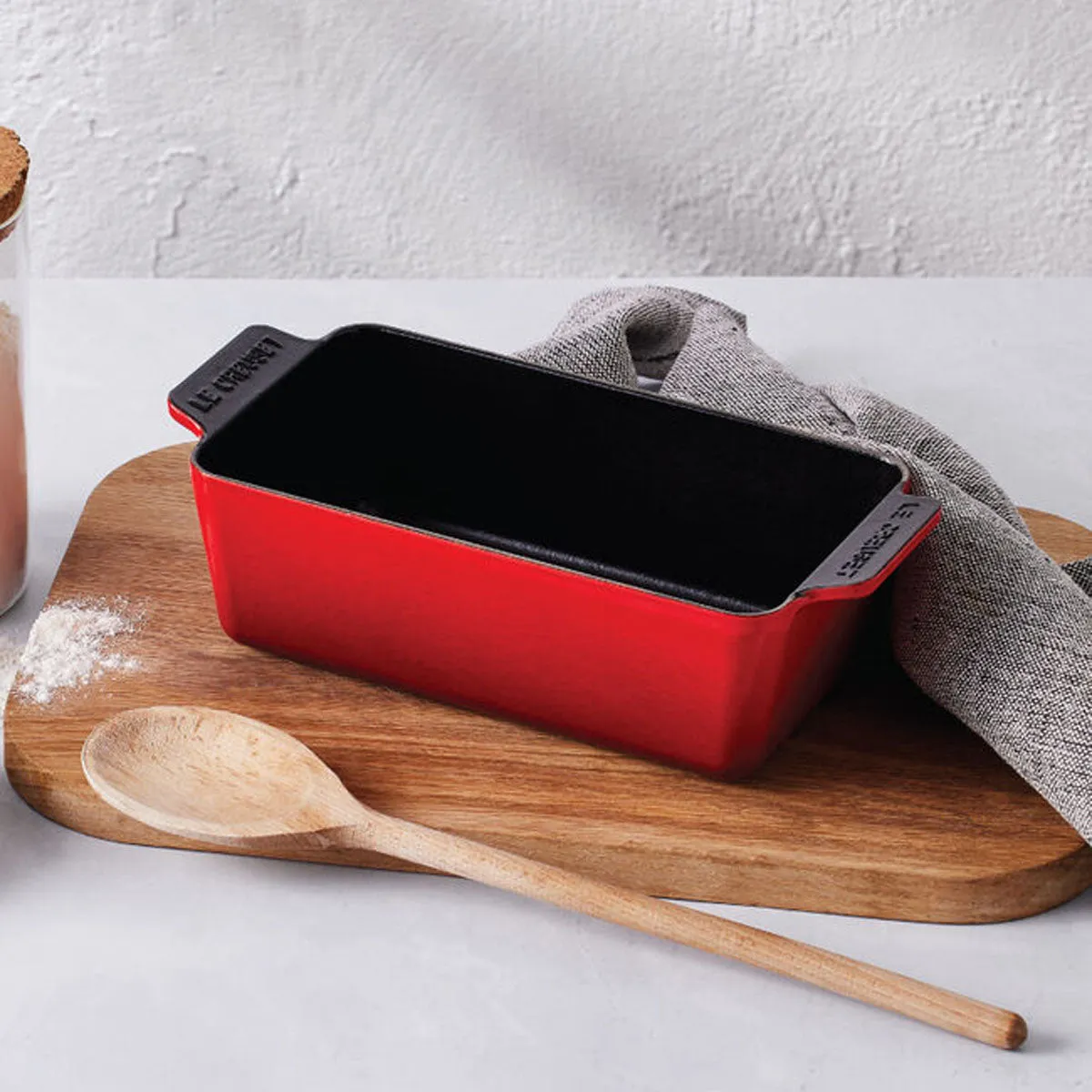 Le Creuset 9" x 5" Signature Loaf Pan - Cerise