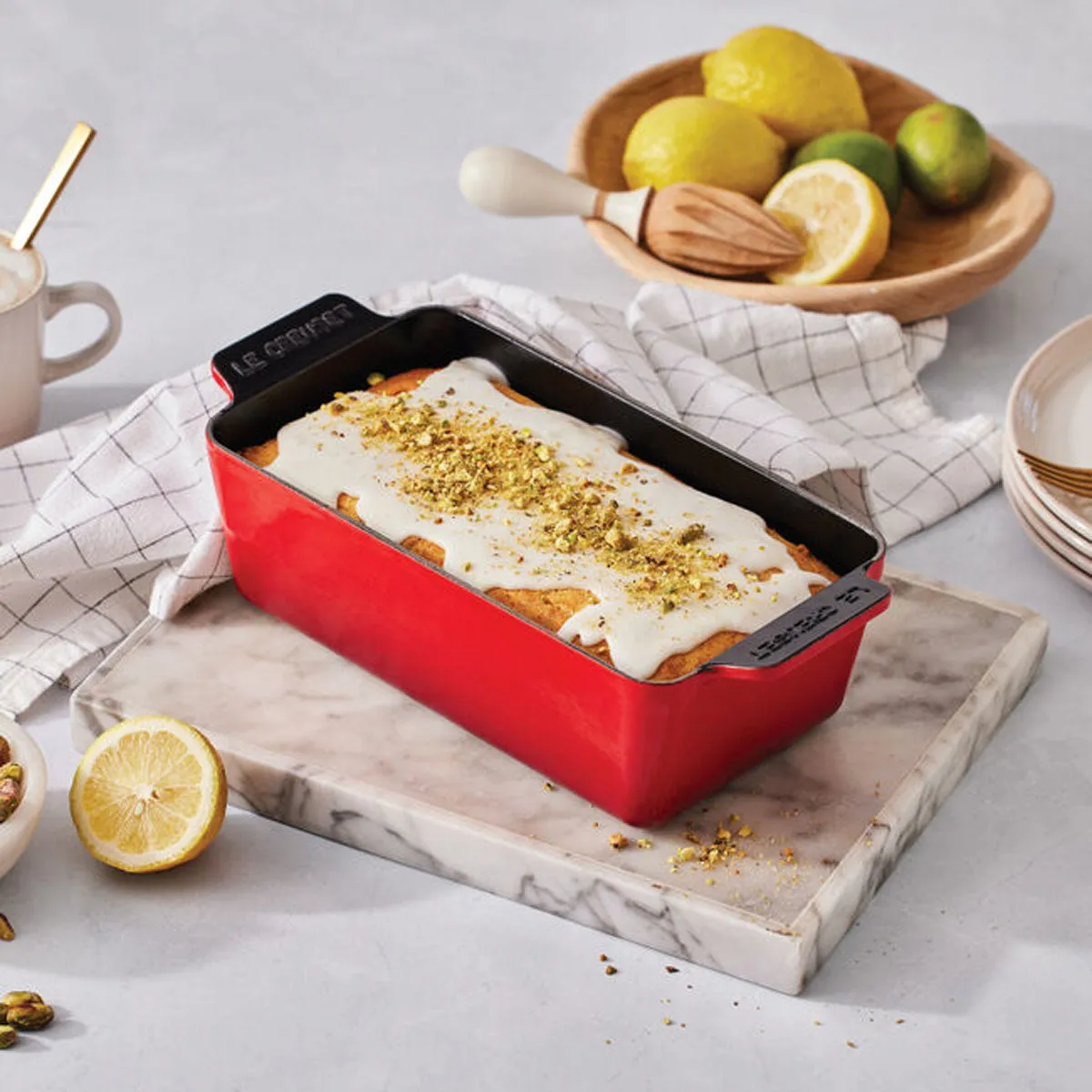 Le Creuset 9" x 5" Signature Loaf Pan - Cerise