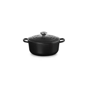 Le Creuset Signature Round French Oven Satin Black 20cm (2.4L)