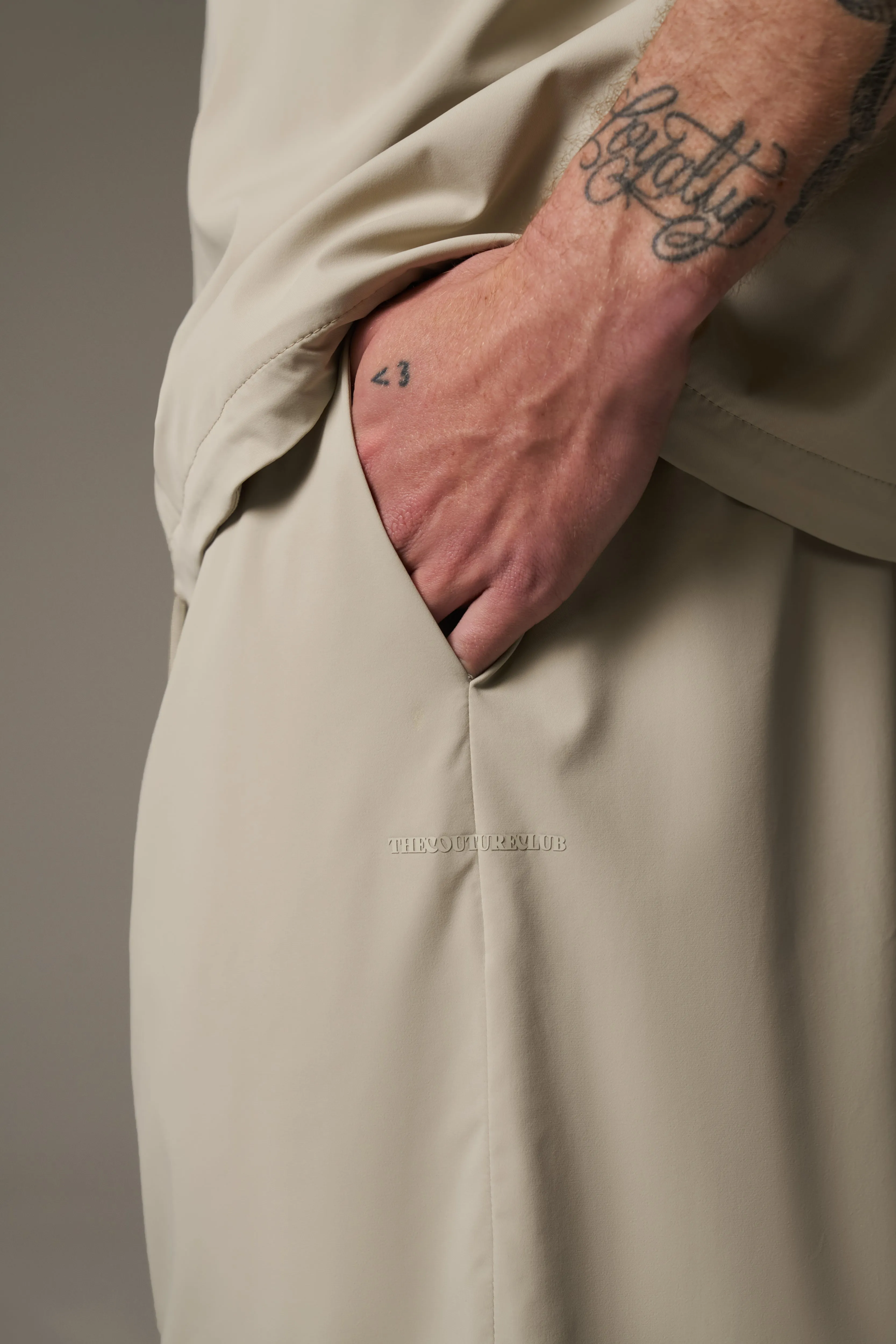 NYLON DRAWCORD SHORTS - GREY