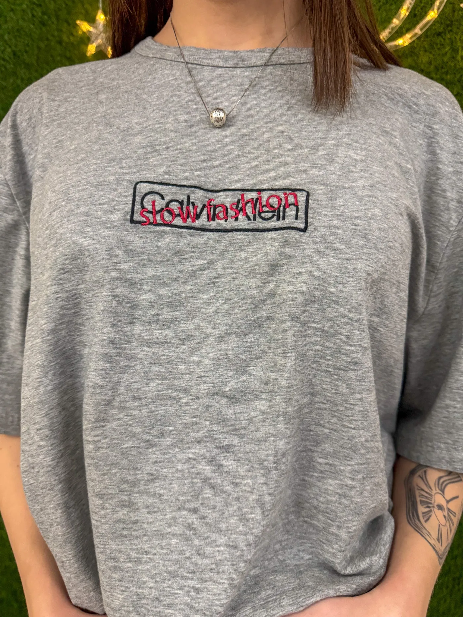 Slow Fashion Calvin Klein Grey T-Shirt L